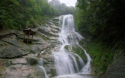 大山村富硒村农家住宿