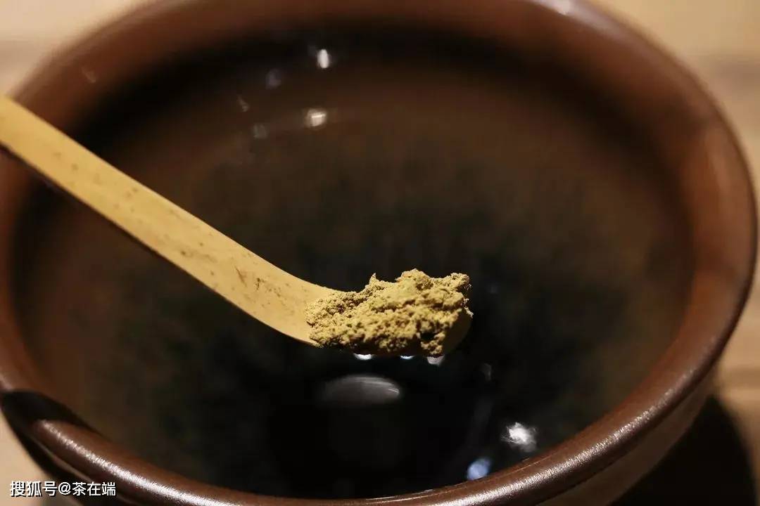 茗品富硒贡茶