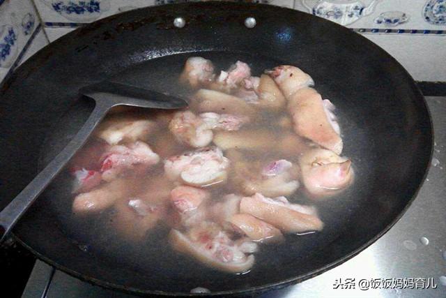 鲫鱼豆腐汤补钙吗