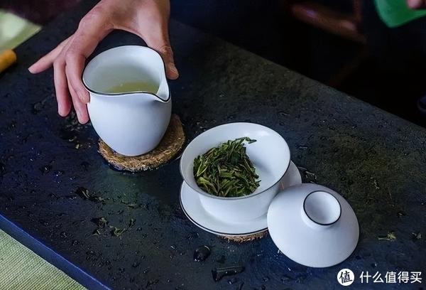 恩施富硒茶苦吗