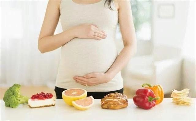 怀孕之后，孕妈咪为什么要补钙，孕妇补钙什么时间吃好？