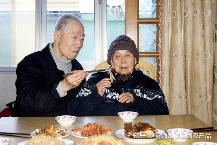 用什么食物能够补硒