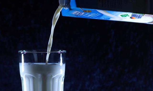 牛奶补钙效果好吗