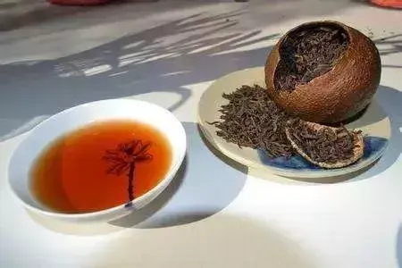 富硒红茶和黄茶的区别