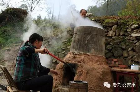 富硒茶和酒可以一起喝吗